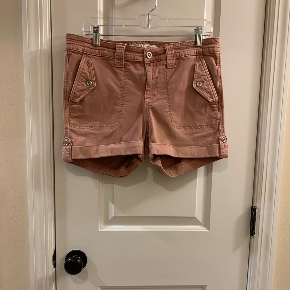 Torrid stretch cuffed short